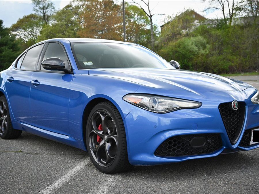 2018 Alfa Romeo Giulia Ti Sport Q4 | Platinum Database - Sports
